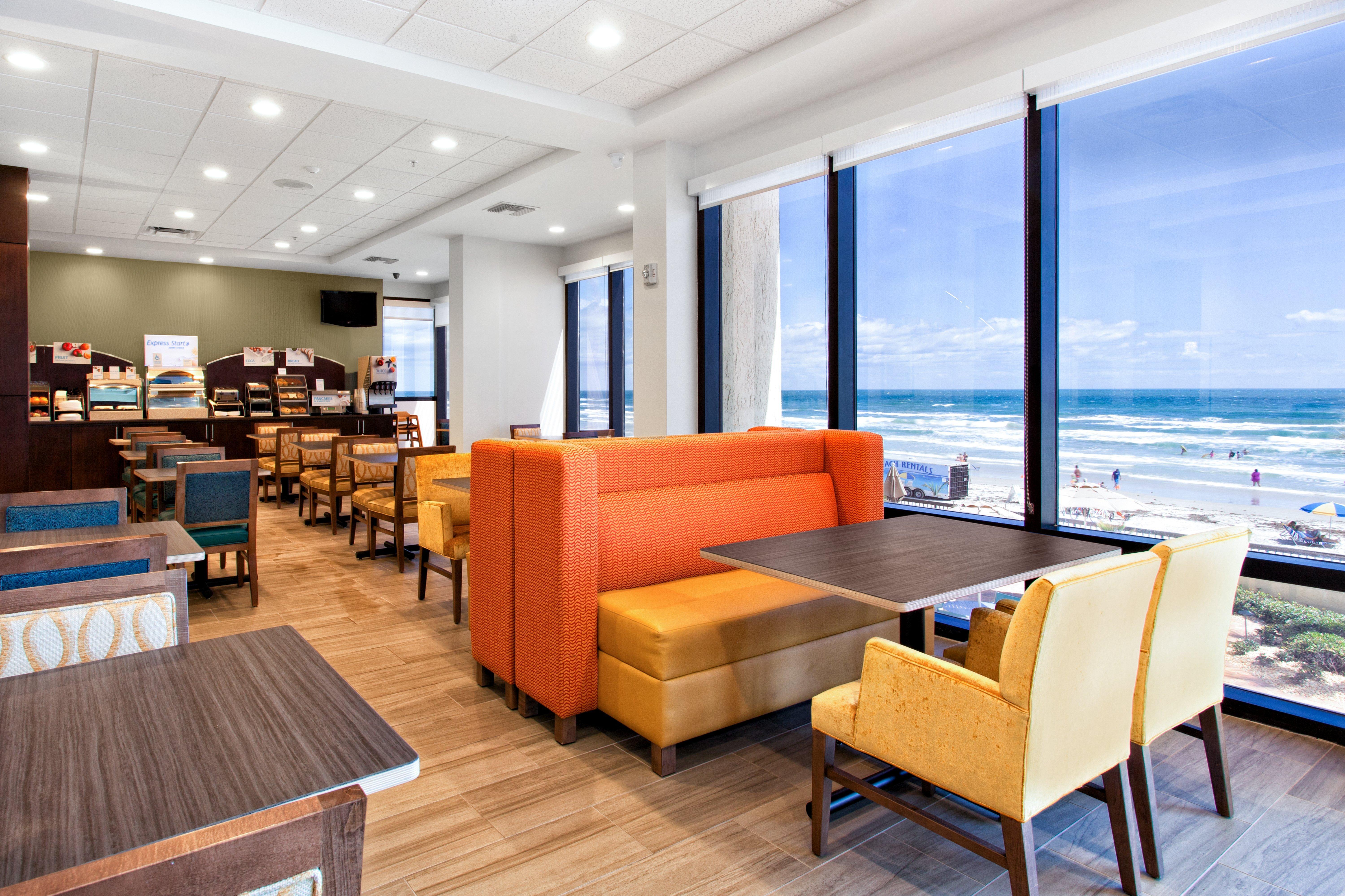 代托纳比奇海岸智选假日酒店 德通纳海滩海岸 外观 照片